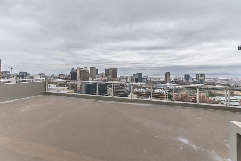 2 Bedroom Property for Sale in Cape Town City Centre Western Cape
